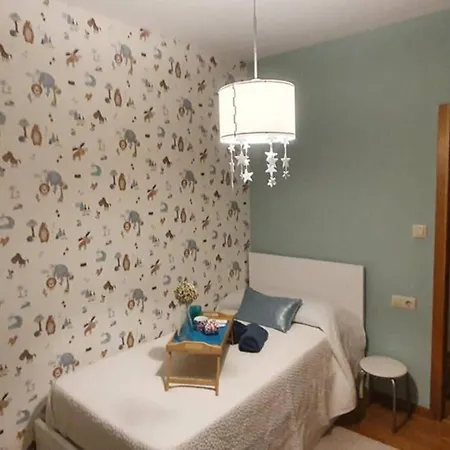 Apartamento En Playa De Samil Βίγκο